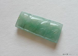 珍稀翡翠A货 冰种淡绿节节高挂件，权威证书与复检保障